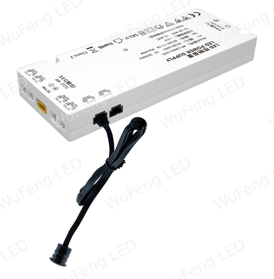 60W12/24V内控式超薄电源 3