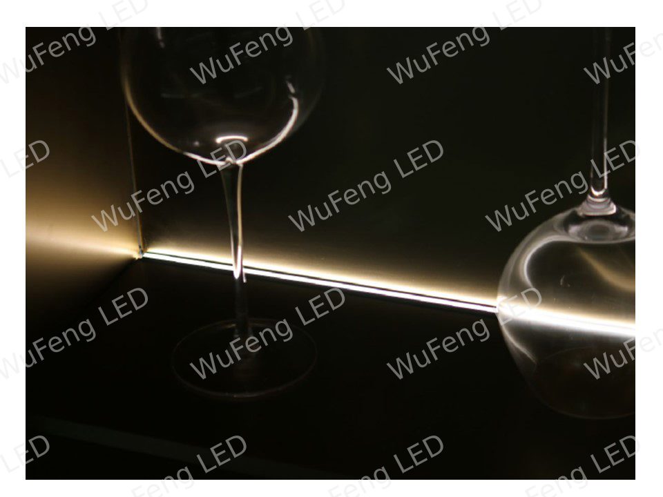 Rear-mounted Dual-side Lighting LED Shelf Light 3
