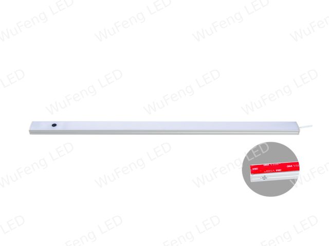 Surface‑mount Hand‑Sweep Sensor Linear Light